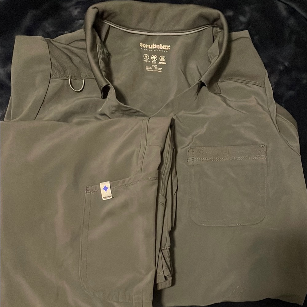 Scrubstar Gray Scrub Top/Pants